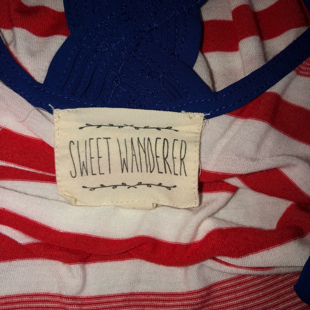 Top - Picture 3 of 3